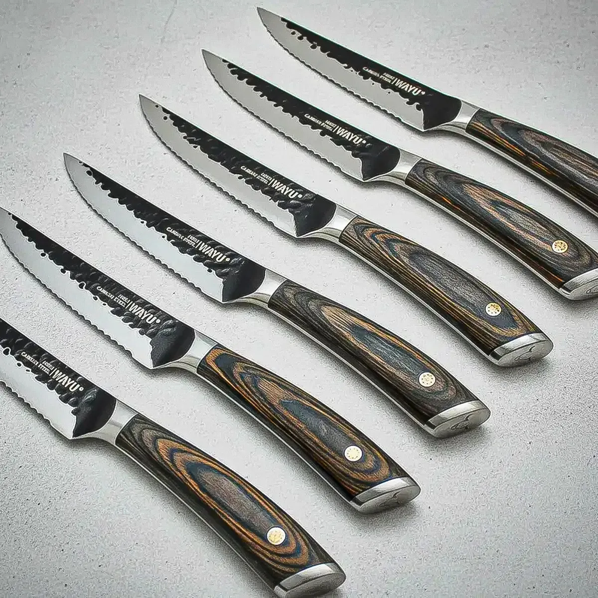 Conjunto de 6 facas de martelo Facas Wayu Facas de aço Wayu Facas de carne Arcashopping Facas elegantes Conjunto de facas Wayu Facas de aço inoxidável Facas serrilhadas