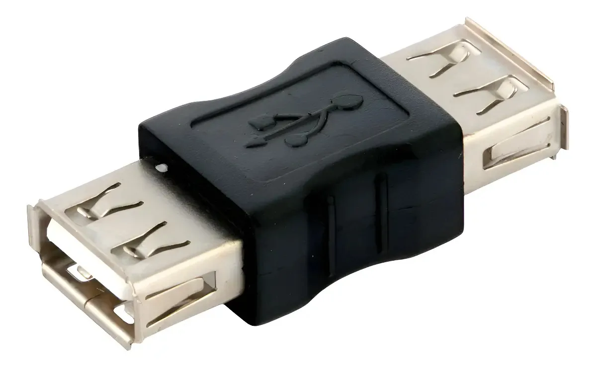 Adaptador USB fêmea-fêmea Copla para conectar 2 cabos USB pretos