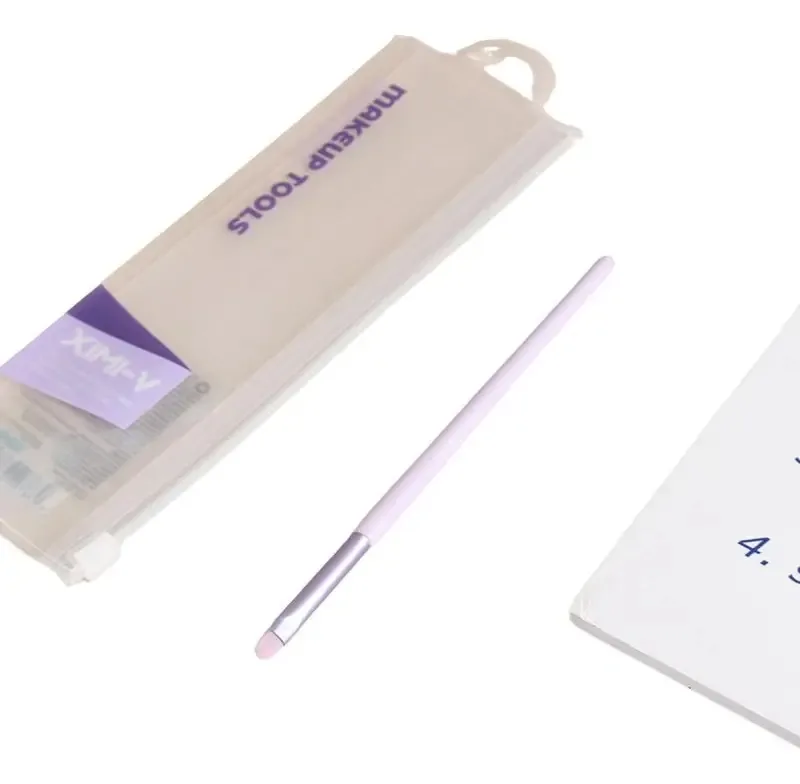 Pincel de lábios - roxo