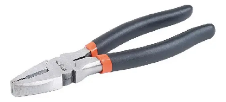 Alicate universal Tactix 8.1/2