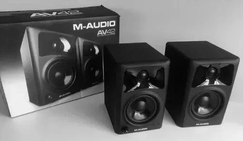 Monitor M-audio Av42 Par Monitor De Referência