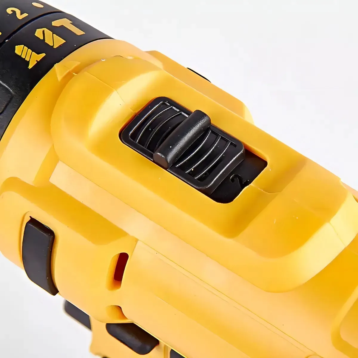 Furadeira de impacto sem fio de 24V para serviços pesados