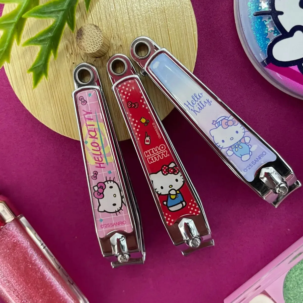 Kit Com 3 Cortadores De Unhas Hello Kitty