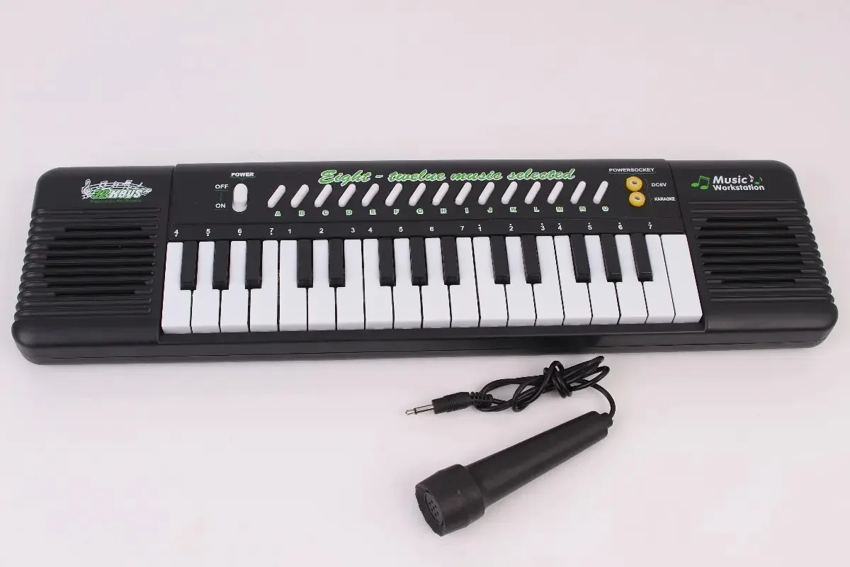 Teclado infantil de 32 teclas, órgão e microfone