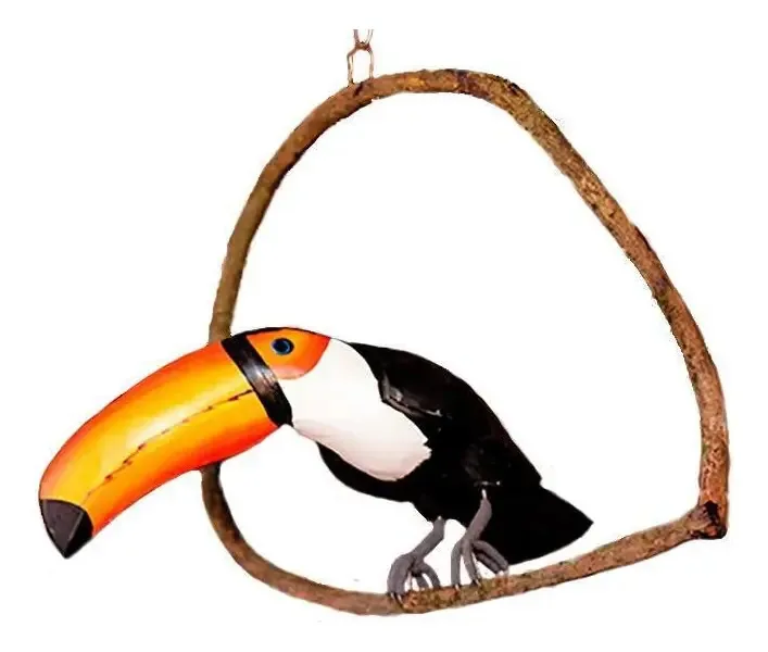 Tucano De Madeira