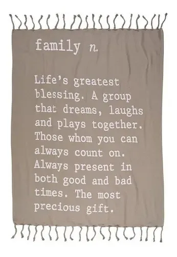 Cobertor cinza Mud Pie Family Definition
