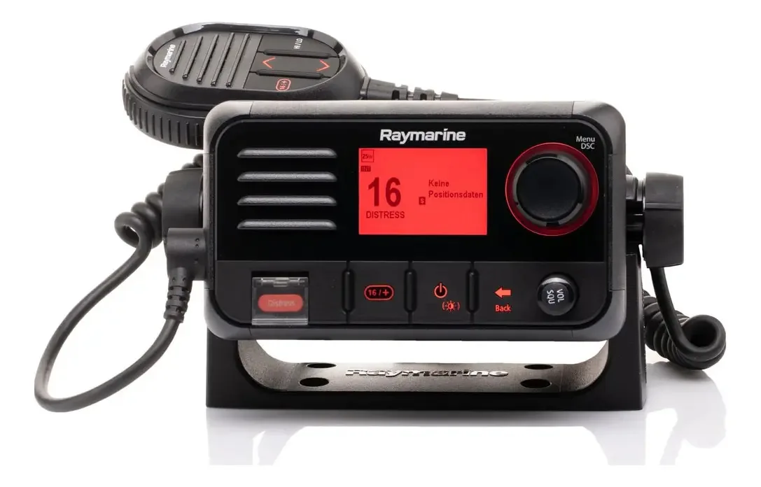 Rádio VHF Raymarine Ray53 com GPS Integrado e Conectividade NMEA