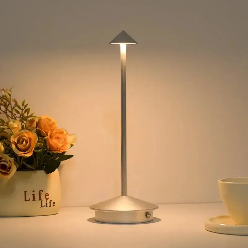 Luminárias De Mesa Luminaria Led Semfio Estudo Quarto Abajur Luminaria Abajur