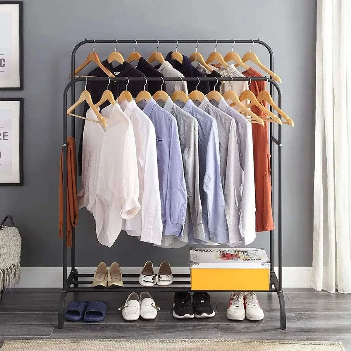 Rack de roupas com barra dupla Naku Naku, sapateira reforçada, organizador de roupas, display
