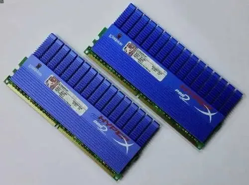 Memória RAM 4GB 2 HyperX KHX8500D2T1K2/4G