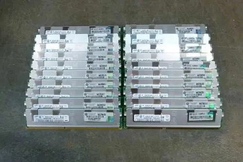 Memória RAM 16GB 1 Samsung M392B2G70BM0-CK0