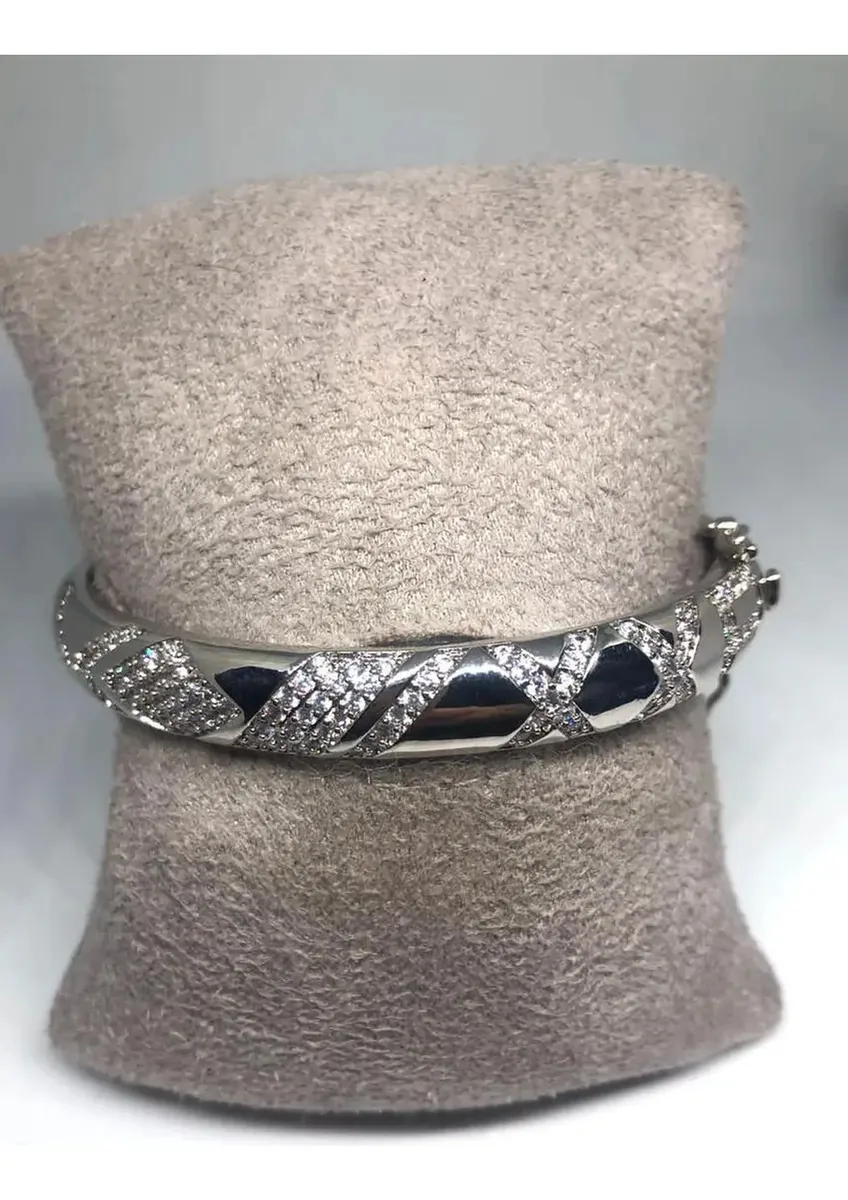 Bracelete Cravejado