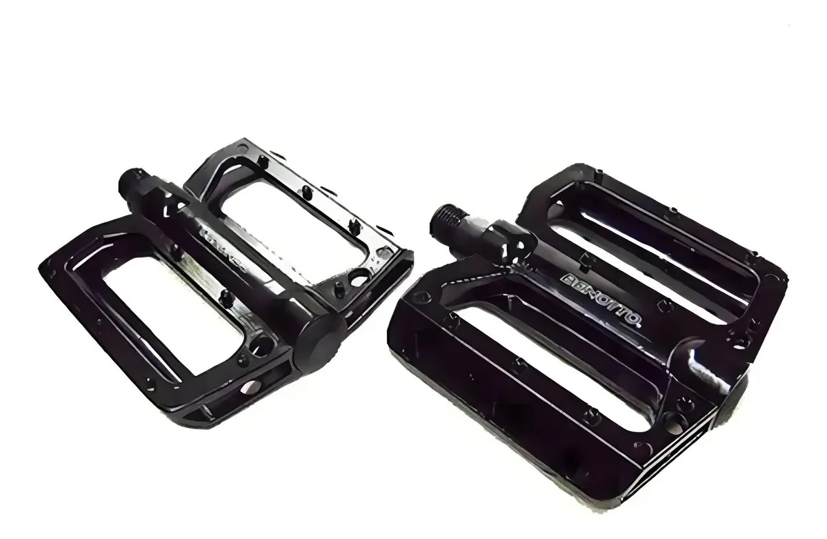 Pedais Para Bicicleta Padrão 9 /16 Alumínio Preto Benotto
