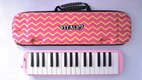 Capa leve Vitale QM32S3-Pk Melodica de 32 teclas rosa