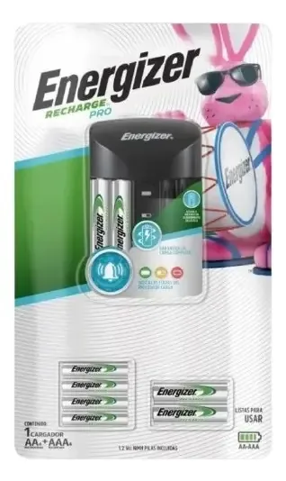 Carregador de bateria Energizer Pro + 4 pilhas Aa + 4 pilhas Aaa