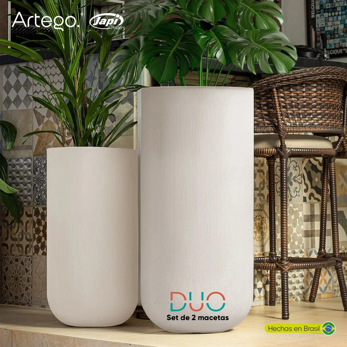 Conjunto de vasos modernos, grande, de 2 peças para exterior, Kuala, cor branca, polietileno ultraleve Artego Japi, fabricado no Brasil