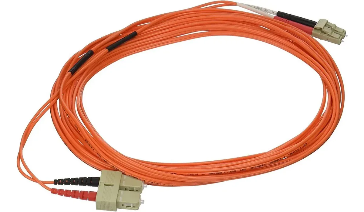 Patch de fibra multimodo C2G/Cables To Go LC/SC Duplex 50/125