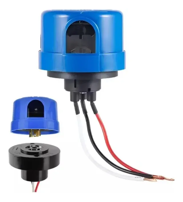 A fotocélula 1300w para uso externo inclui base