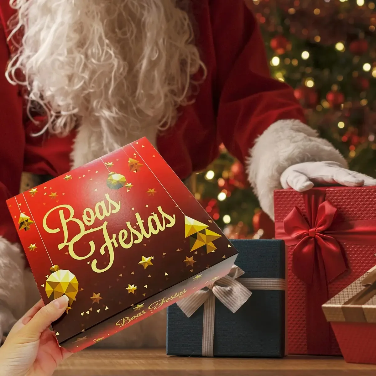 Kit 20 Caixas Presente Natal Vermelho Perpacks 22,5x22,5x6cm Papel Cartão