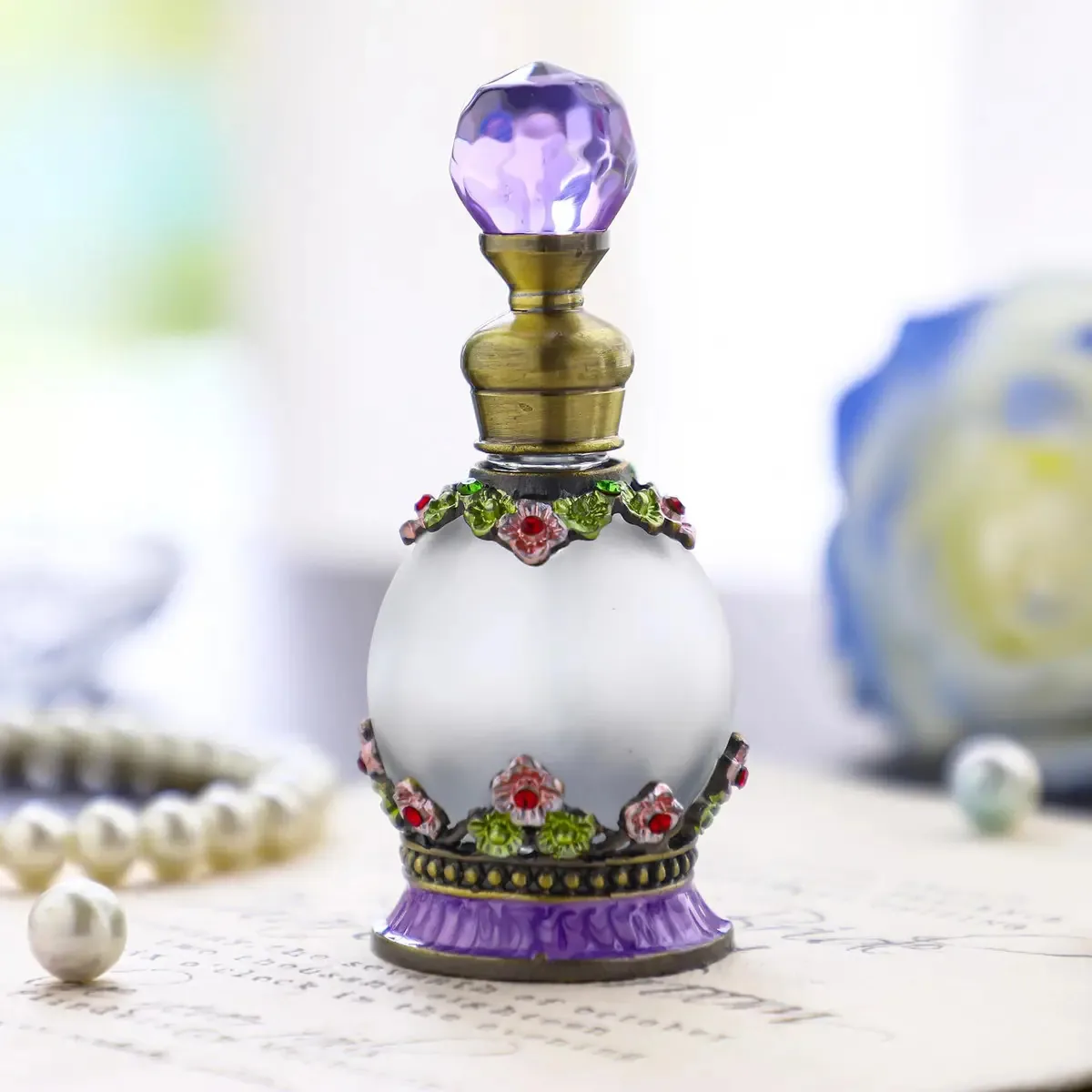 Garrafa de Perfume de Cristal Antigo Design Flores Roxo