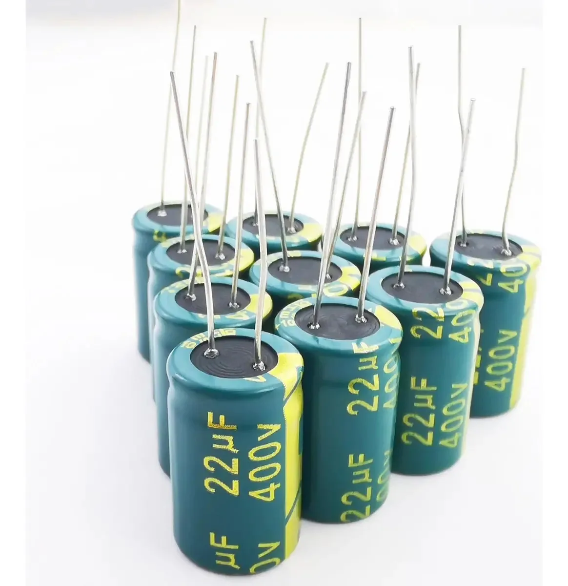 10 Pzas Capacitor Eletrolítico 400v 22uf