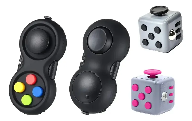 Conjunto antiestresse Fidget Cube com alça azul