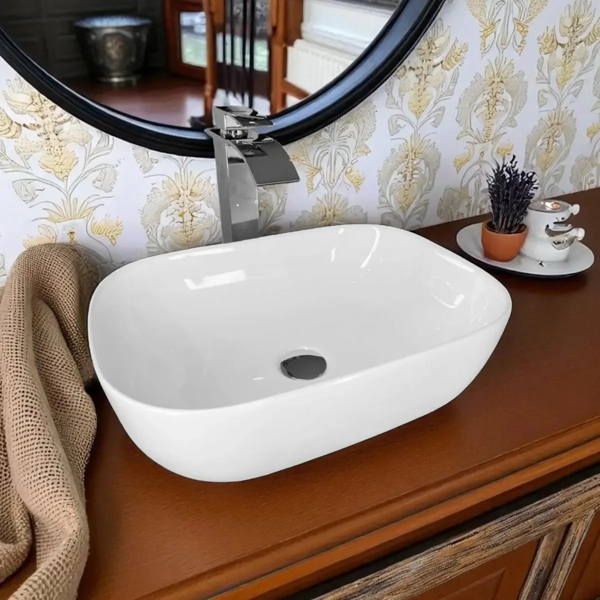 Combinação de lavatório e misturador C903 Deluxe com acabamento branco