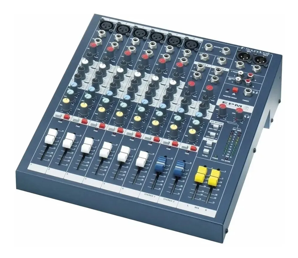 Consola Soundcraft Emp6
