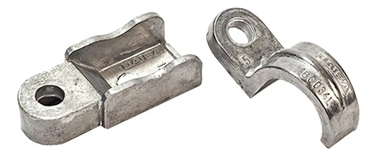 Braçadeira completa galvanizada Daisa para tubo 3/4