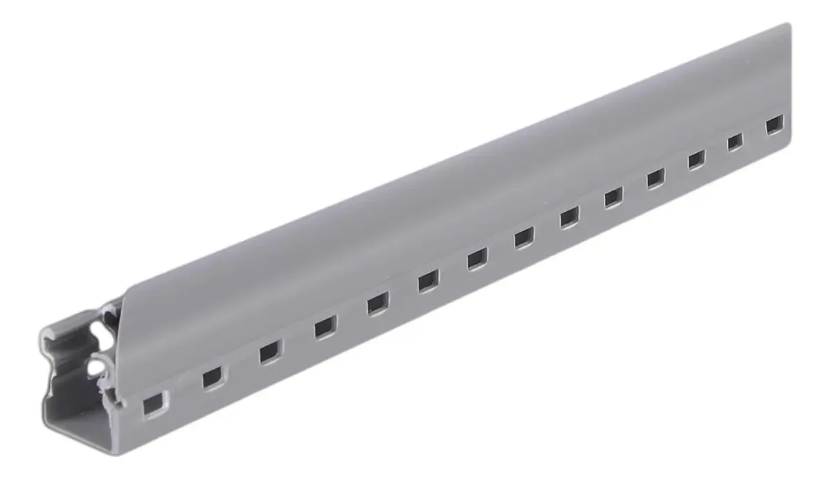 Canal de cabo com fenda 15x15 2 Mts Strip Ckn-015-15