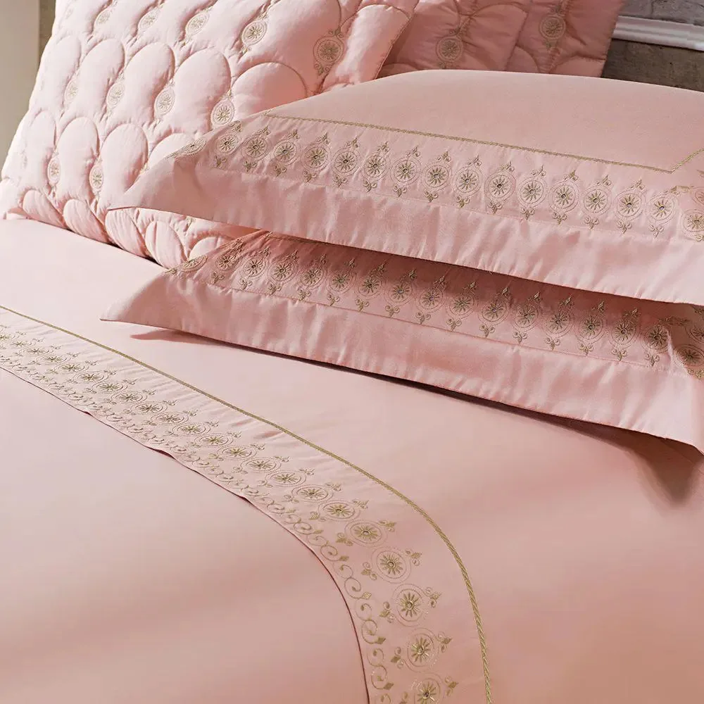 Jogo Cama Lençol Garland Queen Bordado Rosê E Fendi