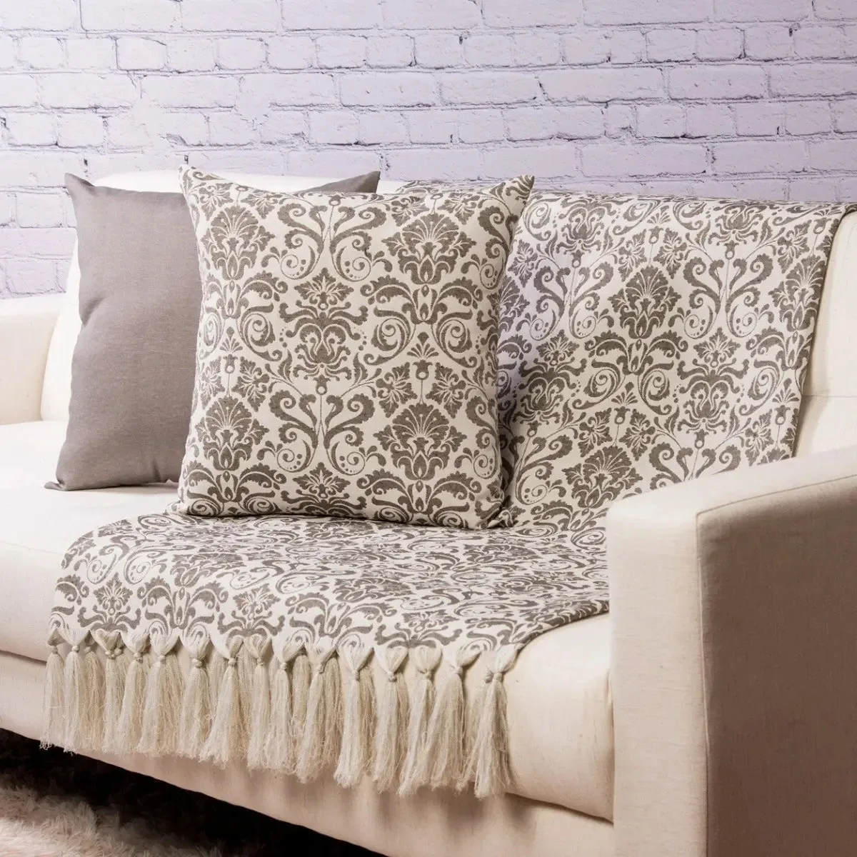Manta Sofá Jacquard 2,50mx1,40m 2 Capa Almofadas Cor Cinza/off Desenho Arandelas