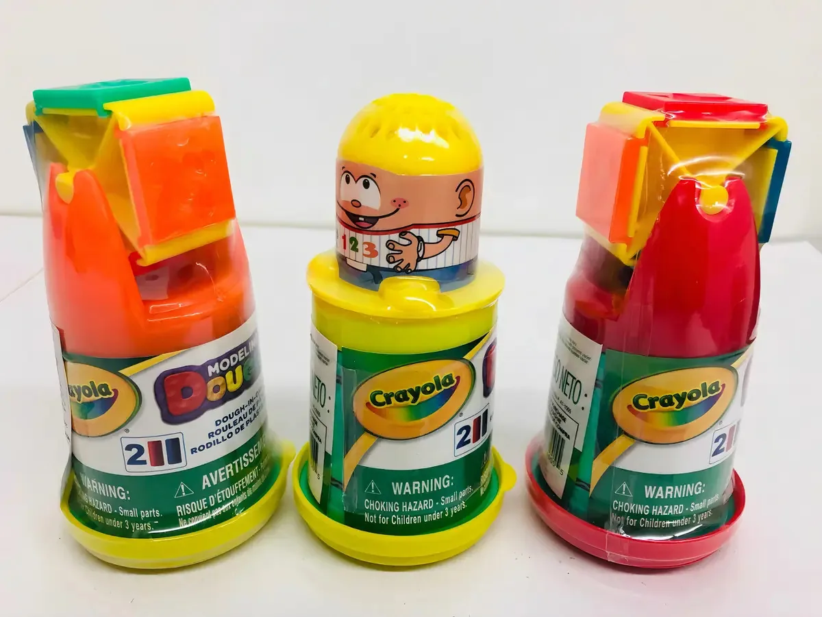 Kit de 3 potes de massa Crayola com ferramentas e selos Kreker