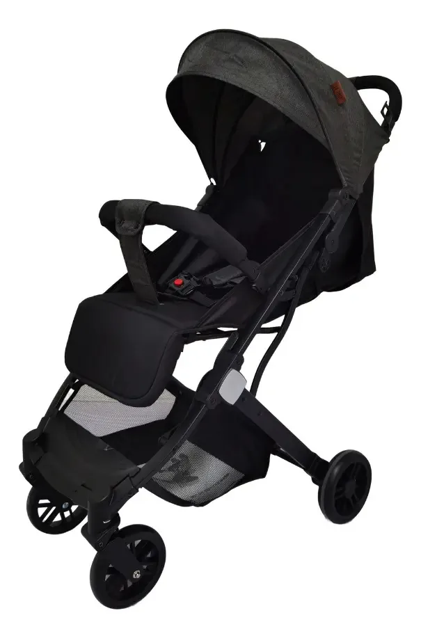 Carrinho de passeio cinza muito reforçado