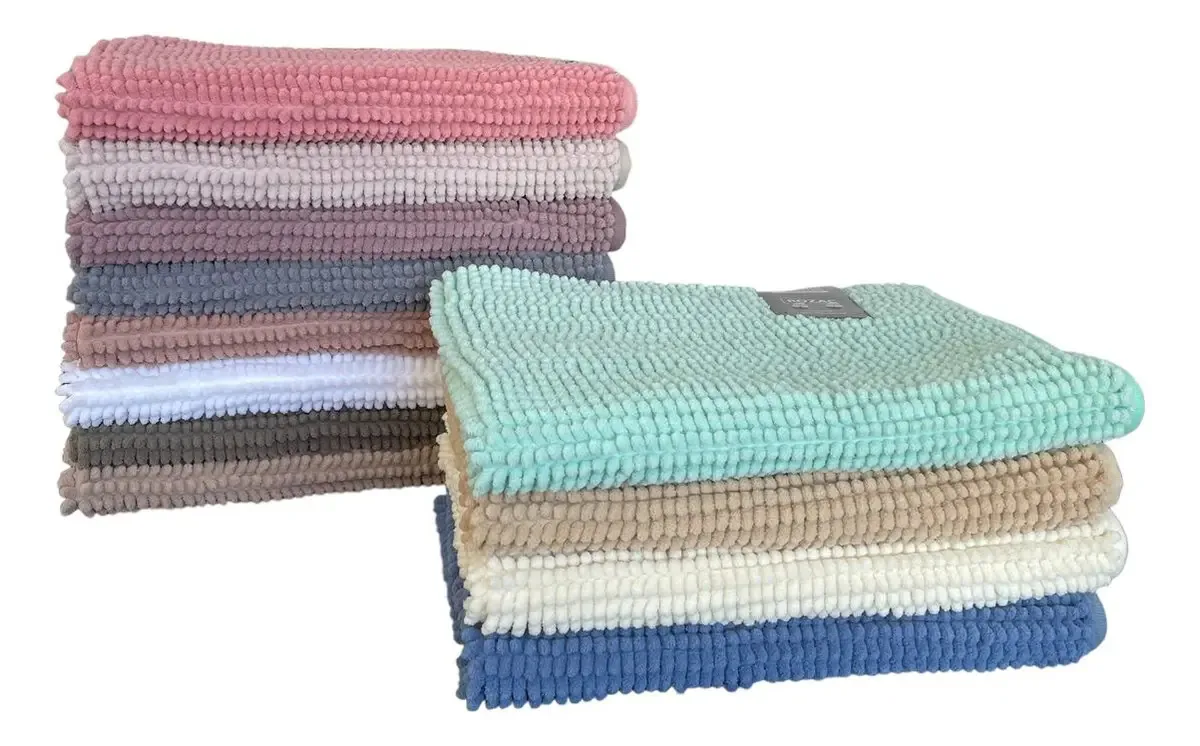 Tapete Banheiro Bolinha Grande Antiderrapante 50cm X 70cm Cor Verde Água Lisa