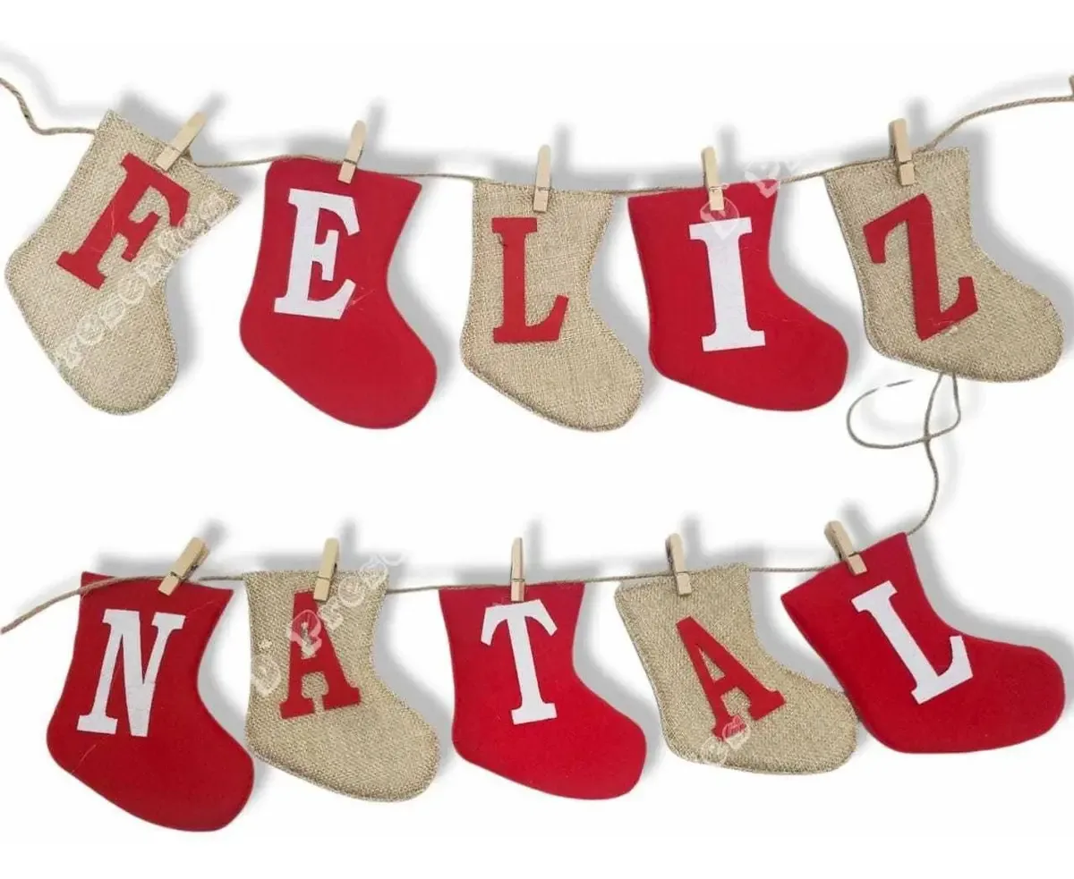 Varal Decorativo Feliz Natal Em Bota E Arvore 2,45 Metros