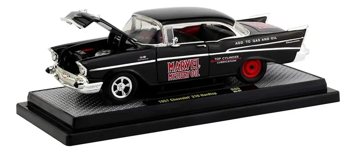 Miniatura Chevrolet 210 Hardtop 1957 1:24 Preto Metal M2 Machines