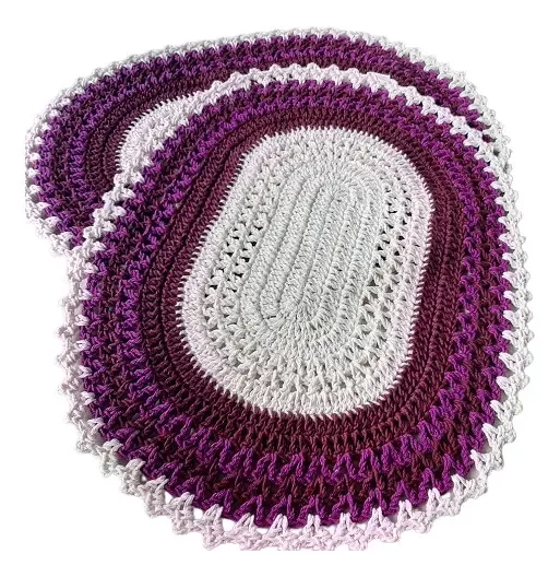 2 Tapetes De Crochê Cor Bordo-roxo