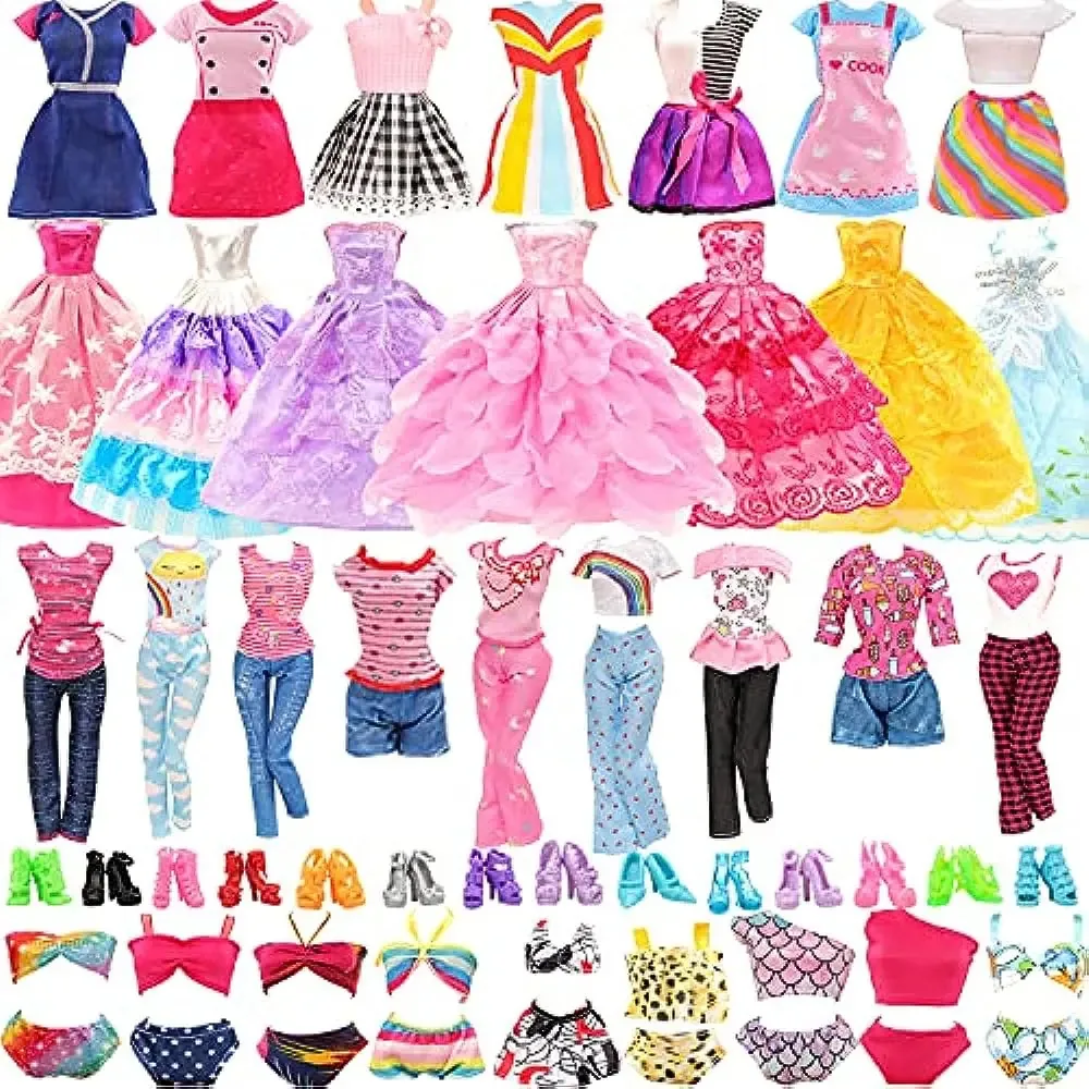 Pacote de 22 roupas e acessórios para bonecas