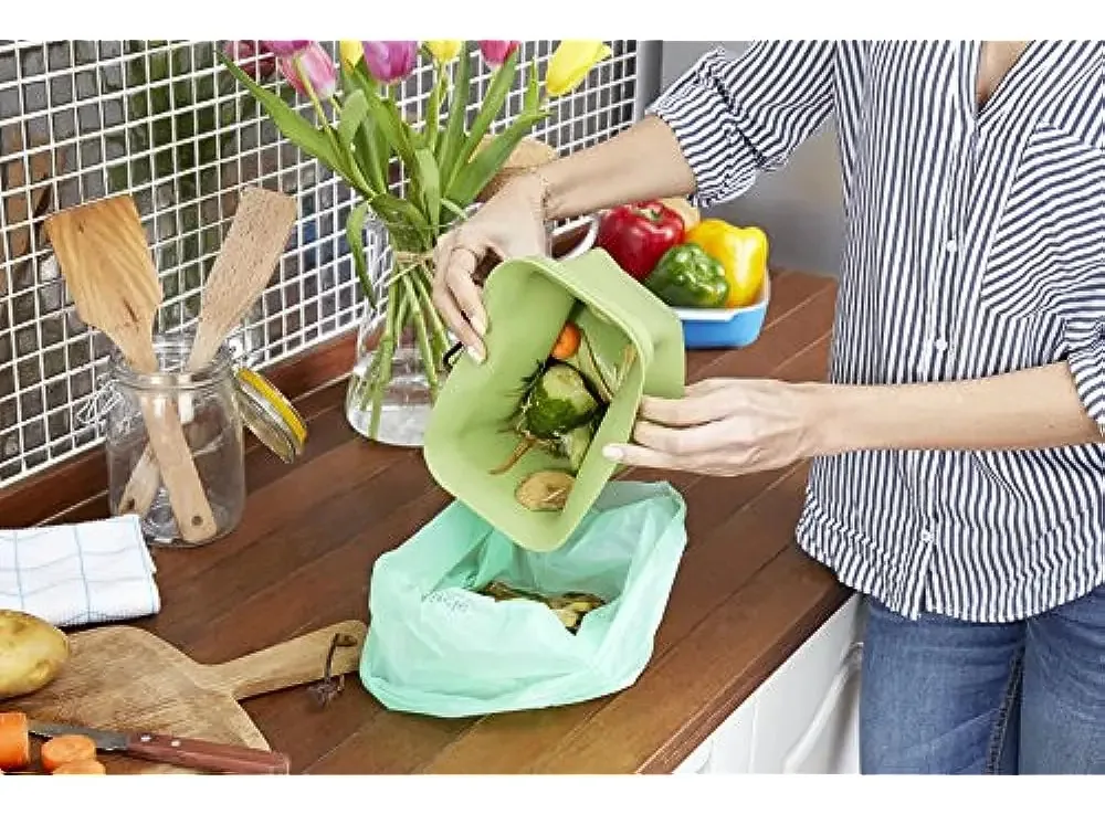 Recipiente para restos de comida e composto