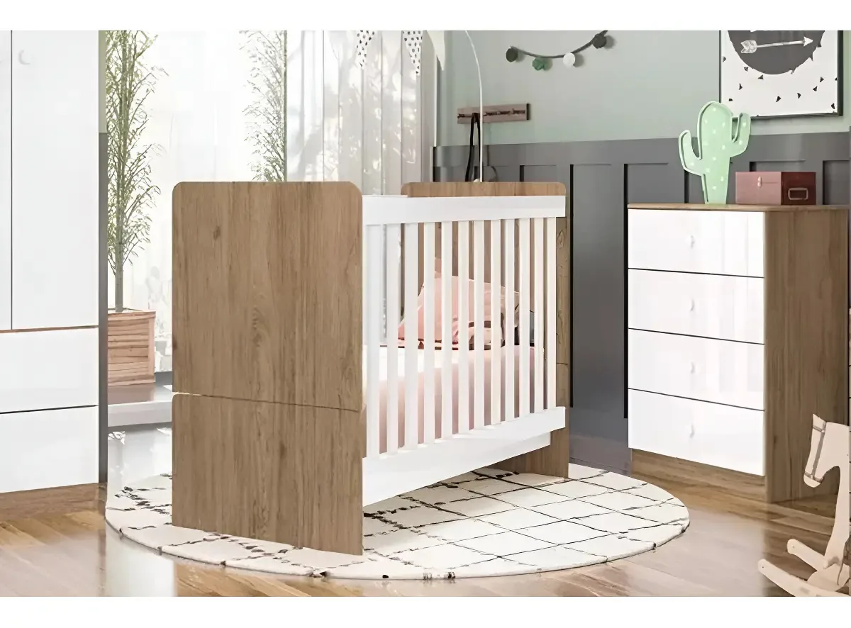 Quarto Infantil Completo Labirinto Cômoda 4 Gavetas e Berço Henn