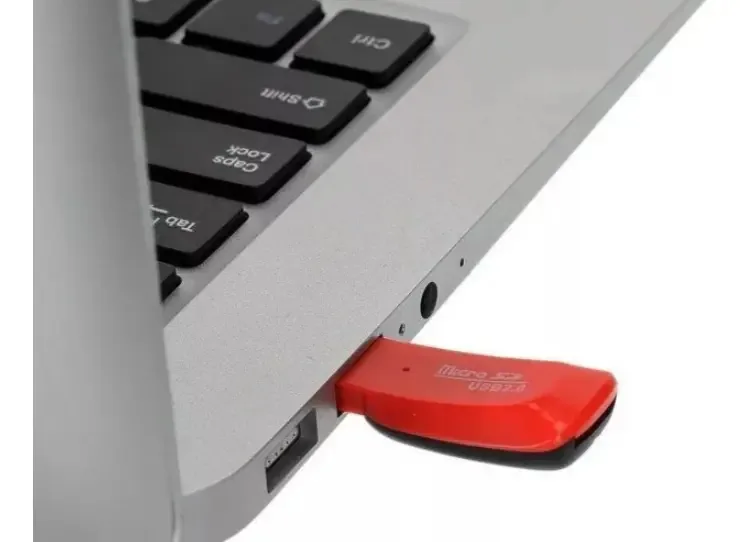 Leitor de Cartão Micro SD USB 2.0 32GB YU Compacto Preto