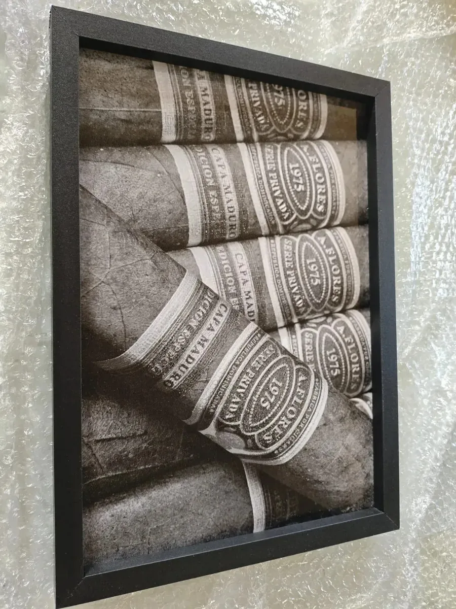 Quadro Decorativo Charutos Tabacaria Fumo Decorar Interior Arte Visual Preto