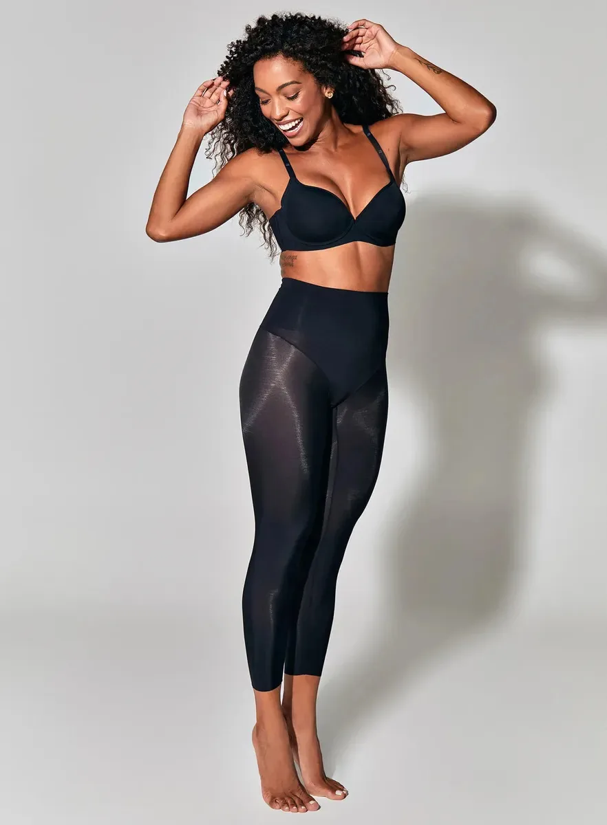 Liz Capri Modeladora 74383 Preto Gg