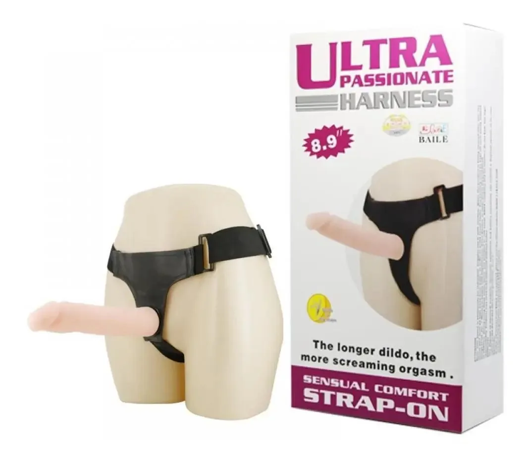Cinta Com Fivelas Ajustável E Pênis Em Cyberskin Articulável