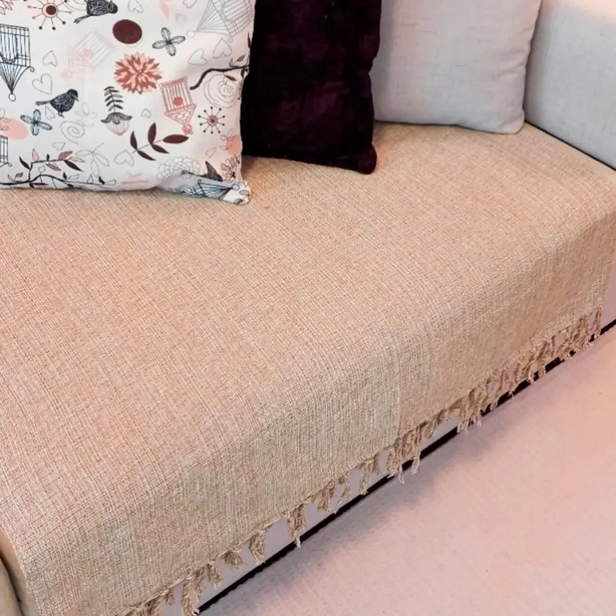 Kit 2 Mantas Para Sofá Grande Decorativa Lisa Artesanal Luxo Cor Areia