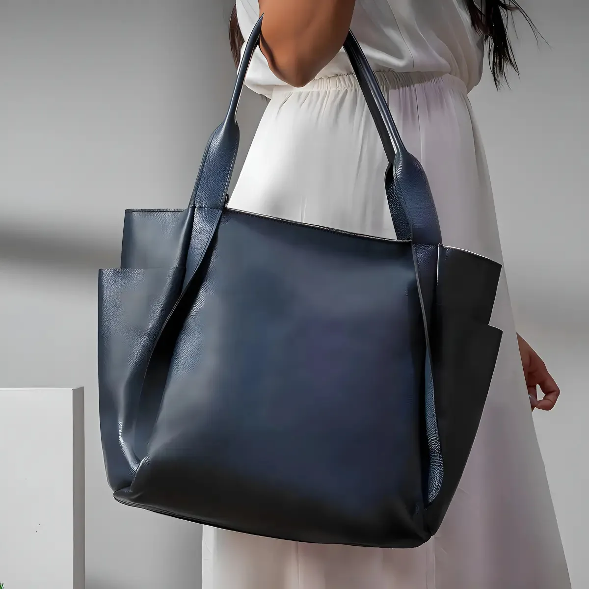 Bolsa Transversal Couro Azul Marinho 2 Bolsos Ferragens Níquel Cris Santos