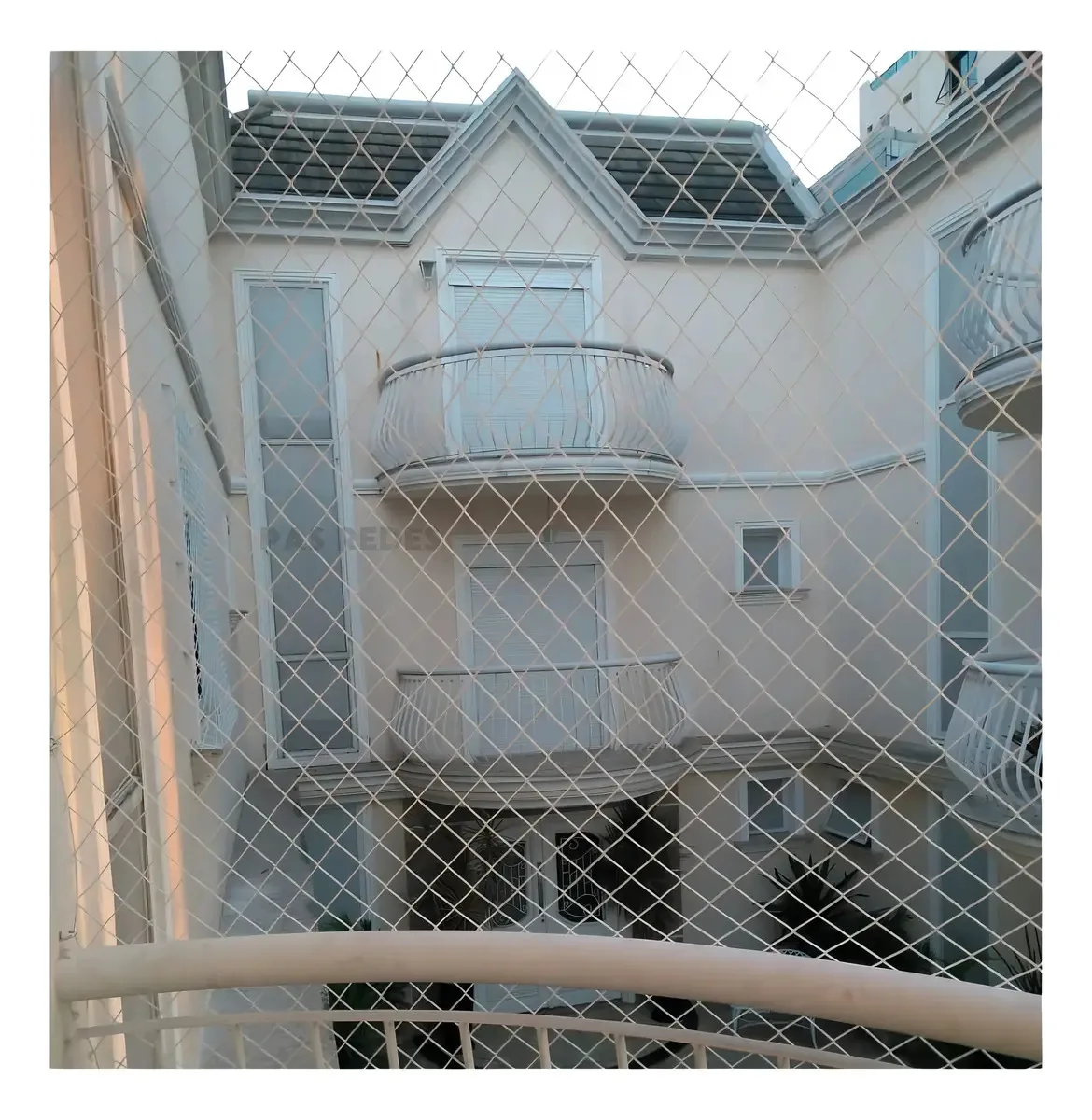 Rede Proteção Champion Janelas Sacadas 1,20x2,00m Polietileno Cor Areia