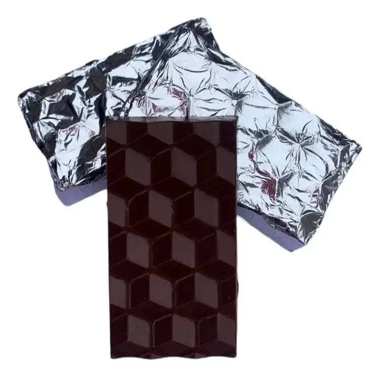 Chocolate Com Barata Brincadeira Pegadinha Divertida Cor Marrom-escuro