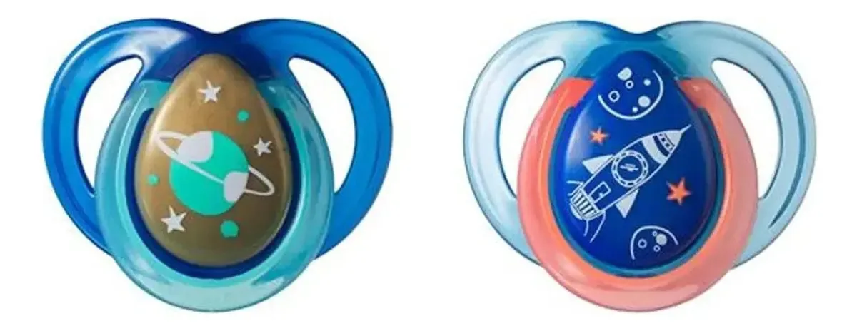2 Chupetas Bebê Brilha No Escuro 0-6m Tommee Cor Azul Claro e Azul Escuro